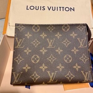 Louis Vuitton Toiletry 19- SOLD!